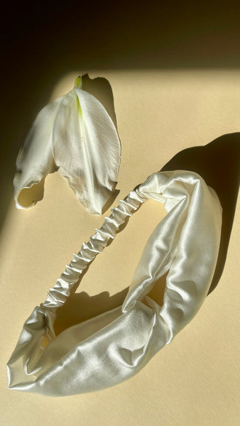 Ivory whirte Mulberry silk twist knot headband 