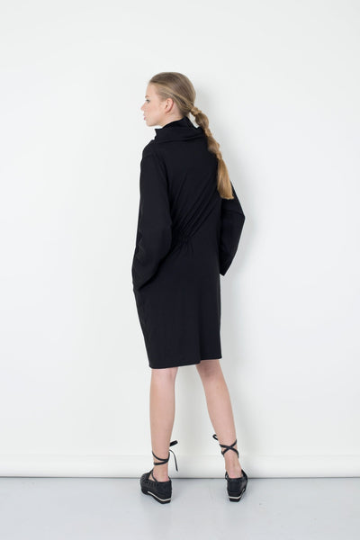 Black Wool diagonal gathering dress  