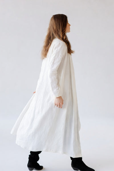 Minimalist Long Linen Jacket – Timeless Elegance in Every Thread